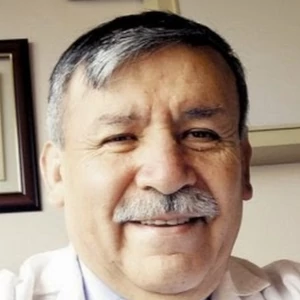 Dr. Oscar Iván Andía Salazar